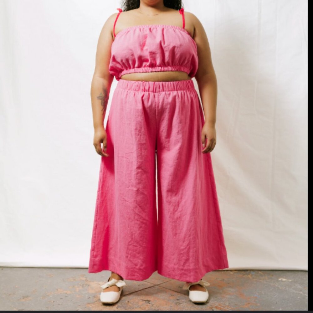 Nettle studio mid easy flare pant in carnation pink